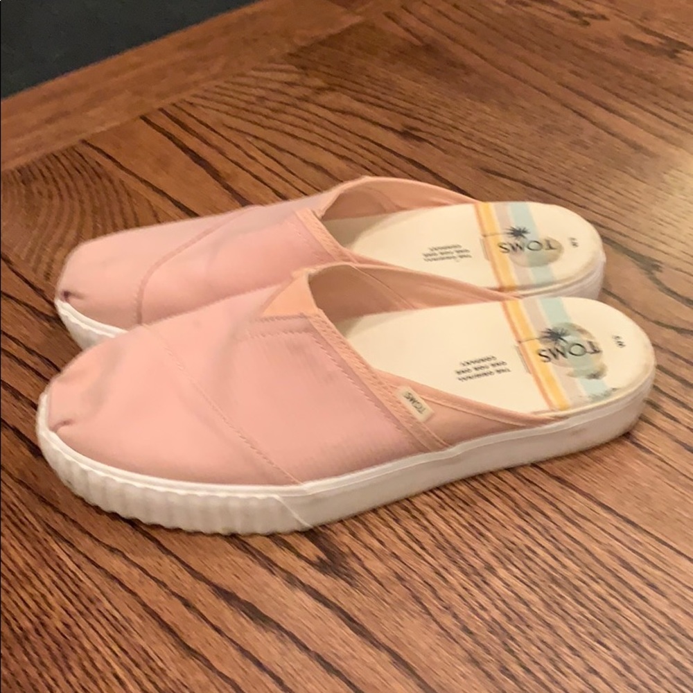 Toms pink slides- (9w)